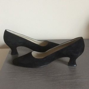 Anne Klein Shoes